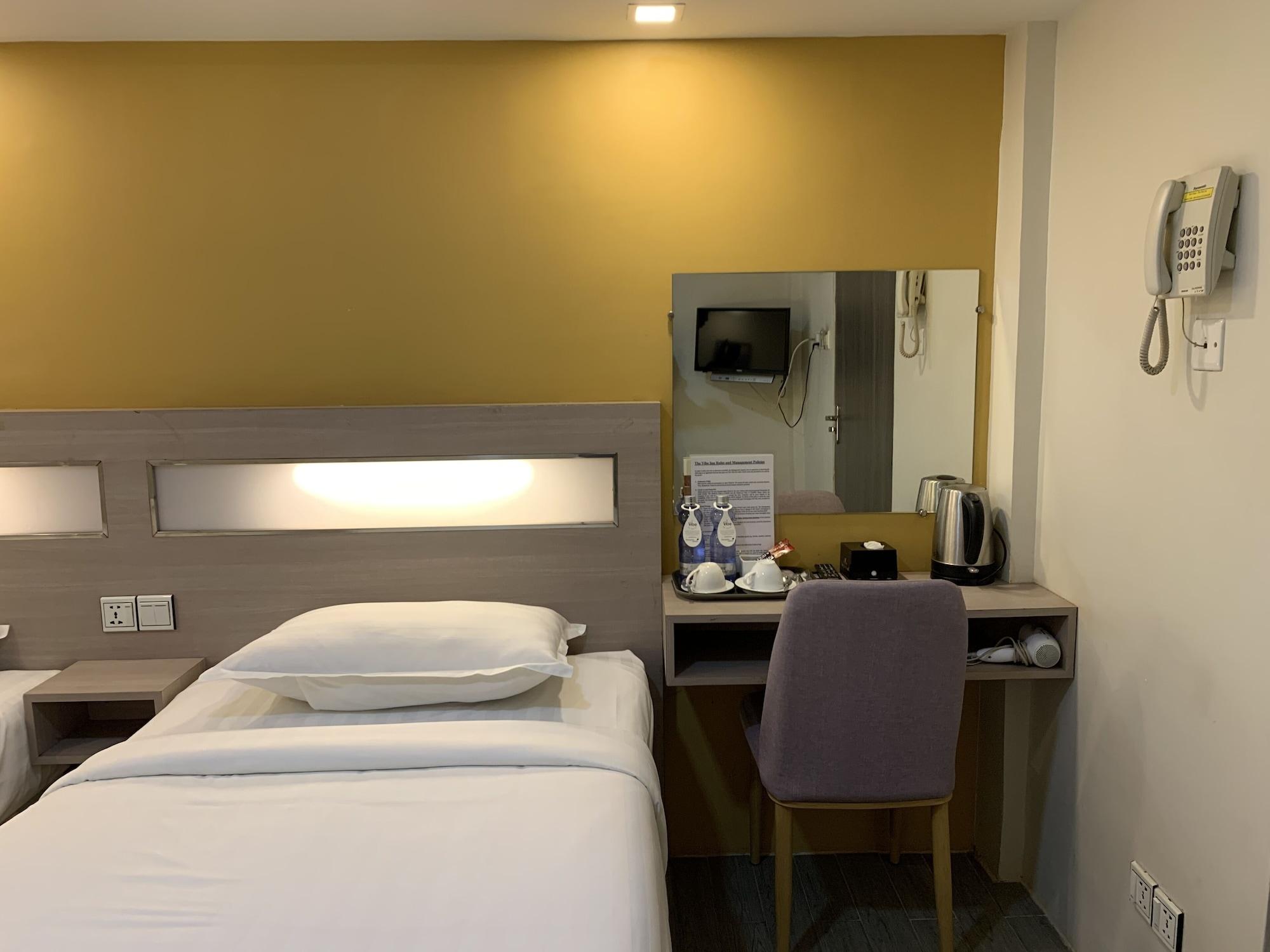 The Vibe Inn Янгон Экстерьер фото